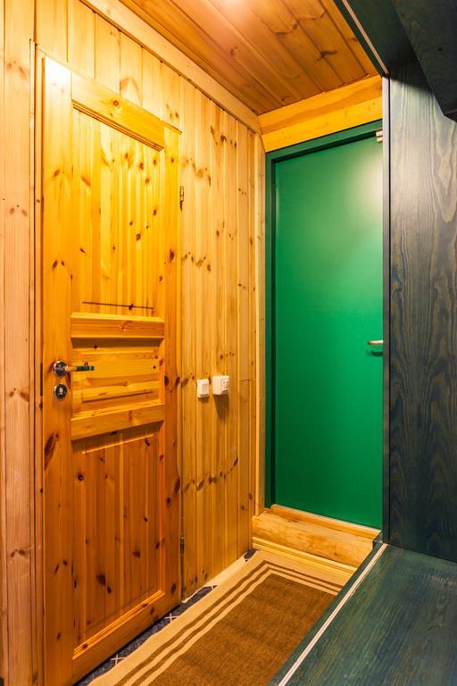 Koru Cottage Лаагри Номер фото